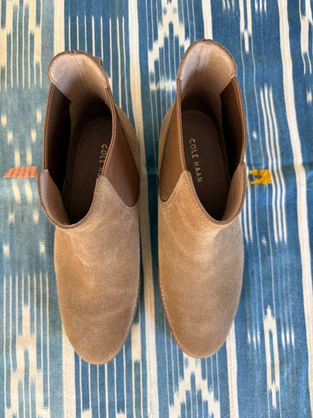 Cole Haan Rebecca Suede Chelsea Booties Golden Toffee 8.5 Medium - Picture 3 of 9